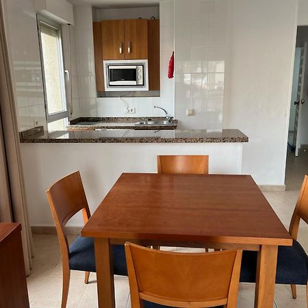Benal Beach Vista Al Mar, Piscina Templada 贝纳尔马德纳 外观 照片